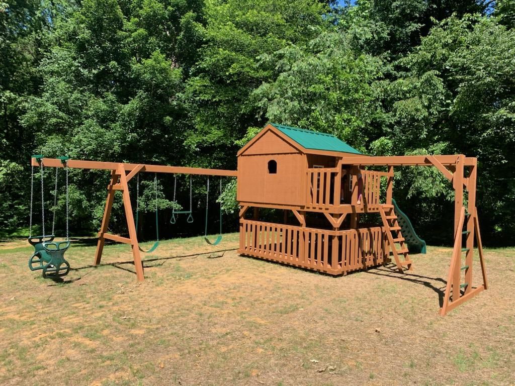 The Clubhouse Playset | Emerald Playsets | Enclosed